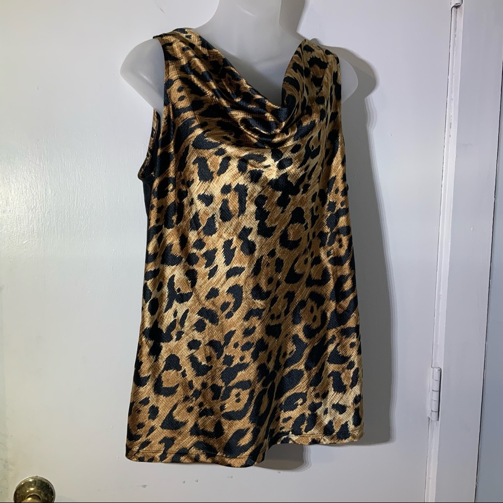 The Limited Leopard Print Tunic Top